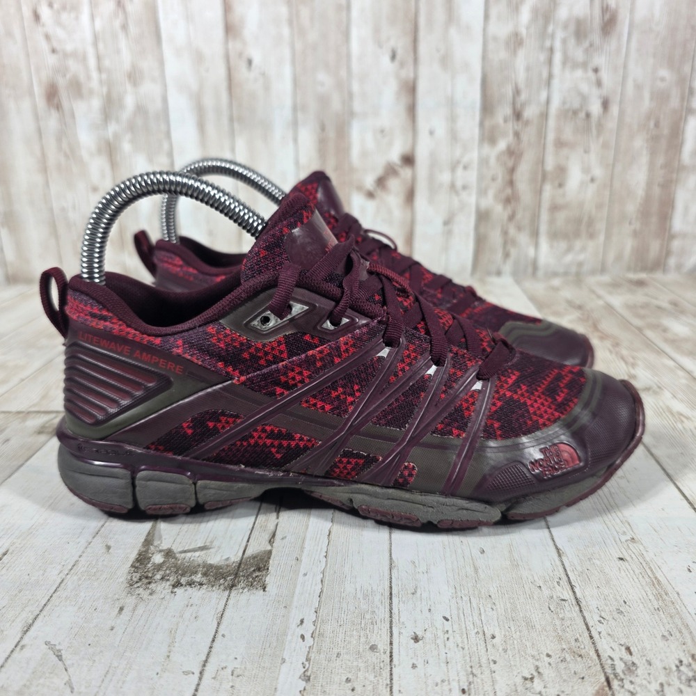 The North Face Litewave Ampere Womens 6 Burgundy Red Training Shoes NF00CXU1